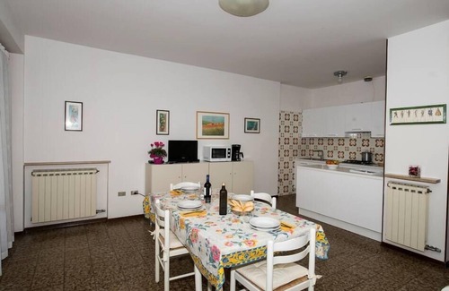 Frader Apartamento | Gianni with 3 bedrooms with balcony and lake view