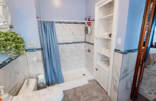 Moylan Cama Y Desayuno | Gifford-Risley House Bed and Breakfast