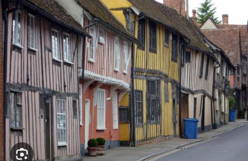 Bury St Edmunds Casa | Giffords Hall Garden Room
