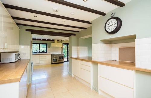 Upper Dicker Apartamento | Gildridge Country Estate | Countryside escape with hot tub