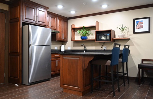 Pulaski Hotel | Giles Hotel Inn & Suites