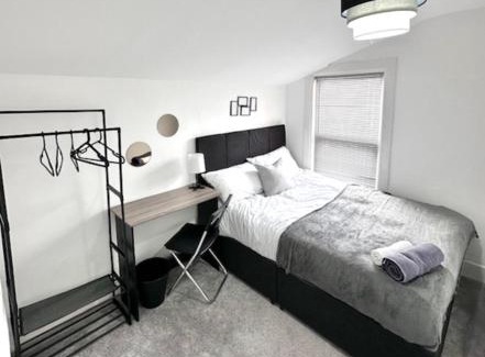 Gillingham Casa | Gillingham 4 bed Guest House