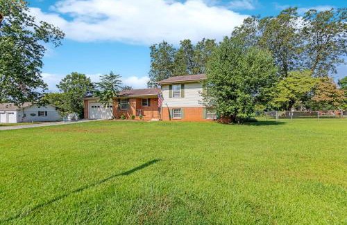Madison Casa | Gilmore Retro Pad