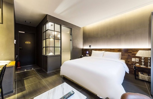 Gimpo Hotel | Gimpo Drive-in B-faced Hotel Louis