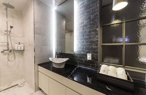 Gimpo Hotel | Gimpo Drive-in B-faced Hotel Louis