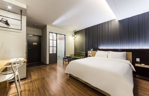 Gimpo Hotel | Gimpo Drive-in B-faced Hotel Louis