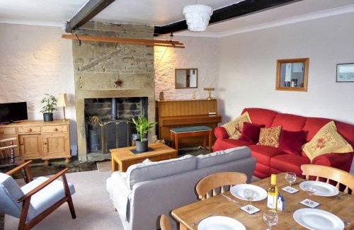 Ainley Top Casa | Ginnel Corner