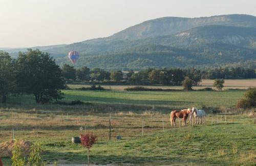 Ongles Casa | Gite à la ferme