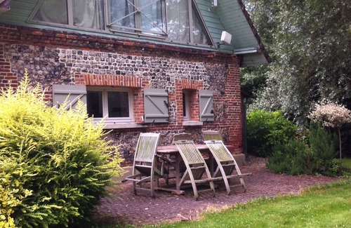 Saint-Aubin-le-Cauf Casa | Gite 6 pers la Bouverie near the green avenue