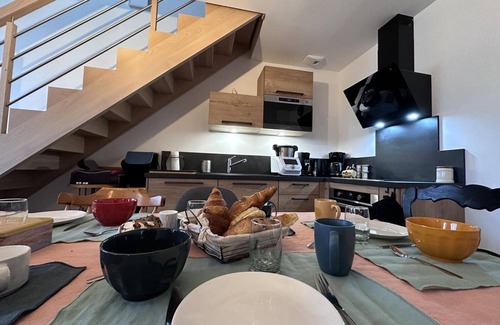 Buxieres-les-Mines Cabaña | Gite Buxières-les-Mines, 2 bedrooms, 4 persons