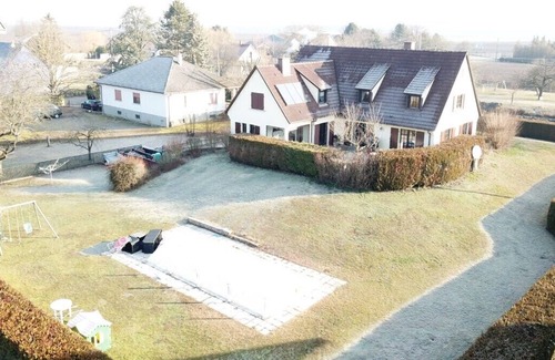 Widensolen Casa | A 15 km de Colmar, casa de 250 m2, 20 hectáreas, 5 habitaciones, aire acondicionado, piscina climatizada + cúpula