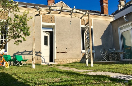 Saint-Pierre-des-Corps Casa | Casa rural, casa unifamiliar con jardín, tranquila, cerca de la estación de tren