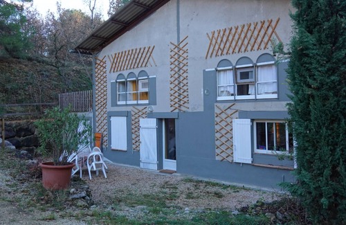 Puimoisson Casa | Gîte du Deffend, in the heart of Provence. Come and recharge your batteries in the heart of nature.