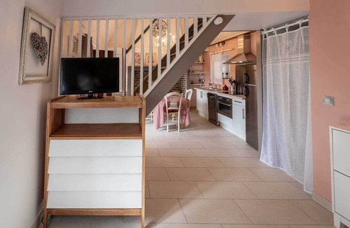 Pinsac Cabaña | Gîte for 4 with bedroom in outbuilding - between Rocamadour and Sarlat