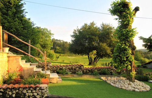 Leguillac-de-l'Auche Casa | La cabaña "entre amigos"