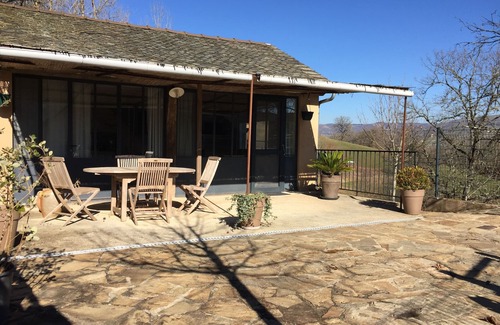 Bessuejouls Cabaña | Gîte l'Atelier con impresionantes vistas del valle del Lot