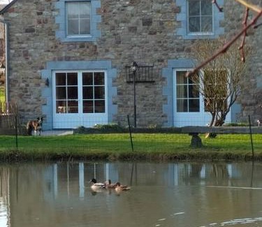 Momignies Casa | Gite la Dame au Lit gite à la ferme