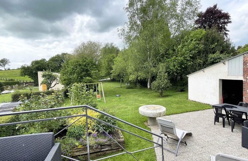 La Mesniere Cabaña | Gite La Mesnière, 4 bedrooms, 12 persons