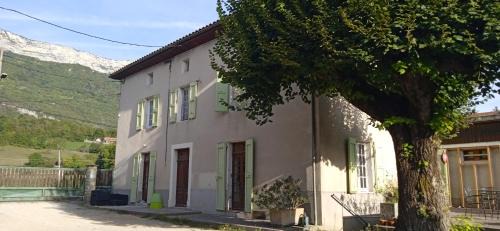 Varces-Allieres-et-Risset Apartamento | Gite "le poirier"