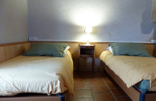 Lurcy-Levis Cabaña | Gite Lurcy-Lévis, 4 bedrooms, 10 persons