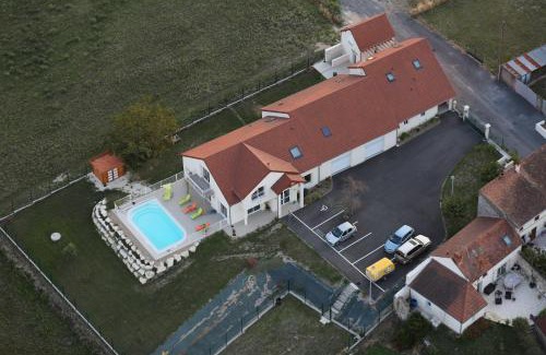 Chatellerault Casa | GITE MONTGOLFIÈRE 4 PERSONNES