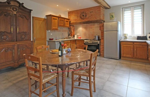 Pissy-Poville Casa | Casa rural Pissy-Pôville, 6 dormitorios, 14 personas