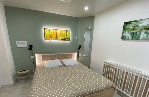Previnquieres Cabaña | Gite Prévinquières, 2 bedrooms, 5 persons