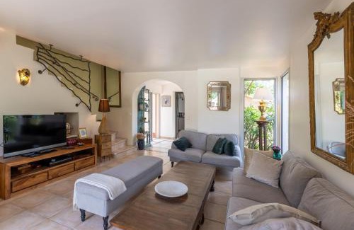 Grospierres Casa | Gite Provençal