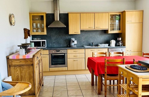 Pluguffan Casa | Casa rural en el campo de Bretaña, 2 habitaciones, capacidad para 5 personas, totalmente equipada