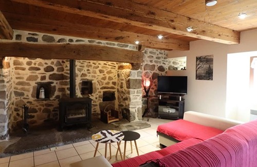 Tremouille Cabaña | Gite Trémouille, 3 bedrooms, 6 persons