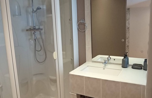 Vandre Apartamento | Gite Zoé Avec Piscine Partagée
