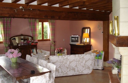Lessard-et-le-Chene Cabaña | Casas rurales 8 adultos 2 niños ---- en medio de Haras