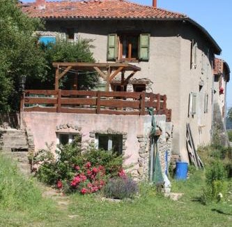Yzeron Casa | Gites Des Esselards