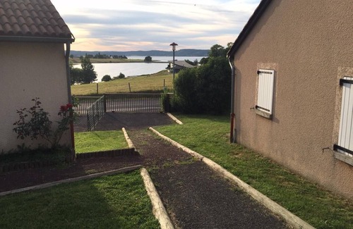 Langogne Chalet De Esquí | Cabañas del Lago de Naussac