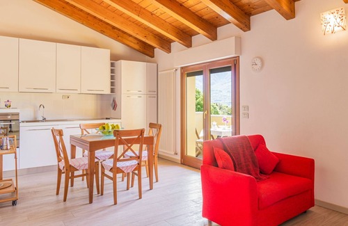 Domaso Apartamento | Giuse (DMA205) by Interhome