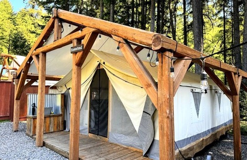 Idleyld Park Alquiler De RV | Glamping! Luxury Family Size Tent, Douglas County, Oregon