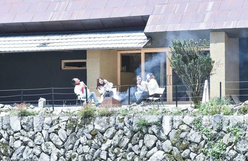 Sayo Alquiler De RV | Glamping meals included Handi Building / Sayo District Hyōgo
