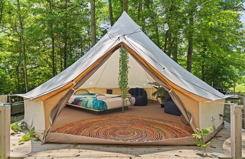 Stanton Alquiler De RV | Glamping Yurt #1 in Red River Gorge with Wooded Views & Bathhouse