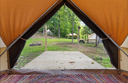 Stanton Alquiler De RV | Glamping Yurt #1 in Red River Gorge with Wooded Views & Bathhouse