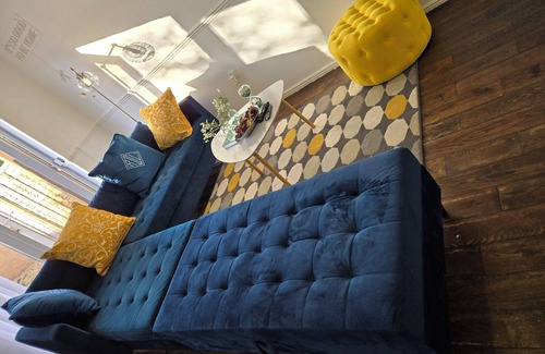 Featherstone Casa | Glams2bed house