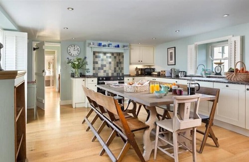 Brampton Cabaña | GLEN BANK, pet friendly, with open fire in Appleby-In-Westmorland