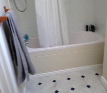 Courtown Casa | Glenbeg Holiday Homes - Detached House - Wexford Seaside