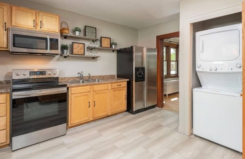 Glencoe Casa | Glencoe-4 Bedroom-freshly remodeled-grill-pets