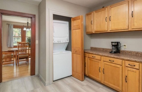 Glencoe Casa | Glencoe-4 Bedroom-freshly remodeled-grill-pets