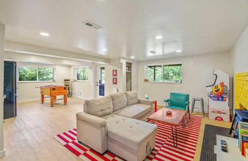 Glenwood Springs Casa | Glenwood Springs Mountain Getaway with Hot Tub and Riverfront