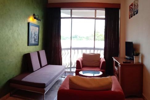 Taman Tanjung Apartamento | GloRy BeAch ResOrt private apartment