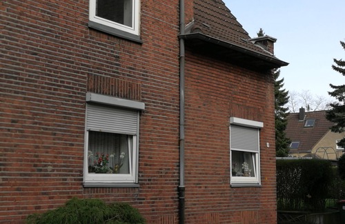 Oberhausen Apartamento | Glückauf en el Steigerhaus - ático "Knappenglück" - hermoso y económico