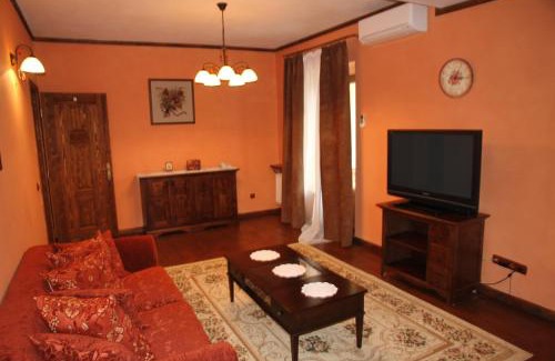 Shaian Casa | Gnizdo Golubky