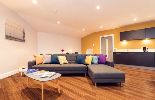 Newry Apartamento | Godfrey Mews