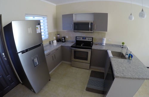 Gold Coast Casa | Gold Coast - Beautiful 2 Bedroom Town House